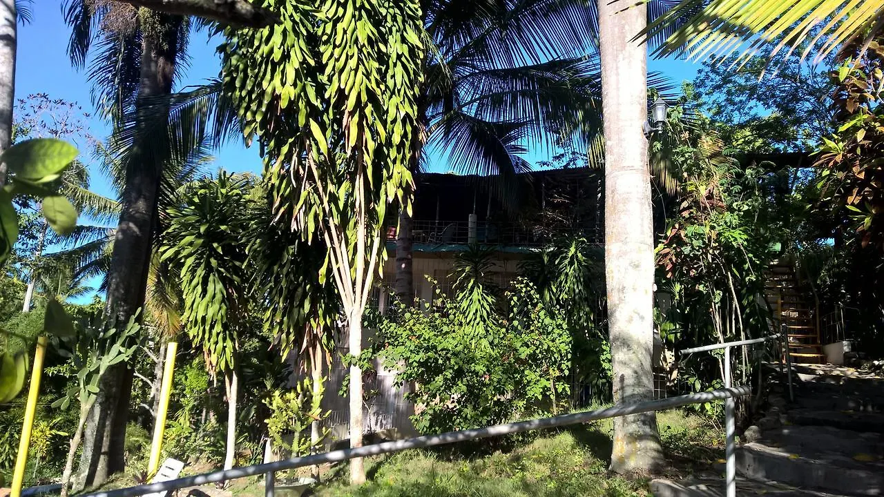 Sun Camp DR Eco-Village Munoz